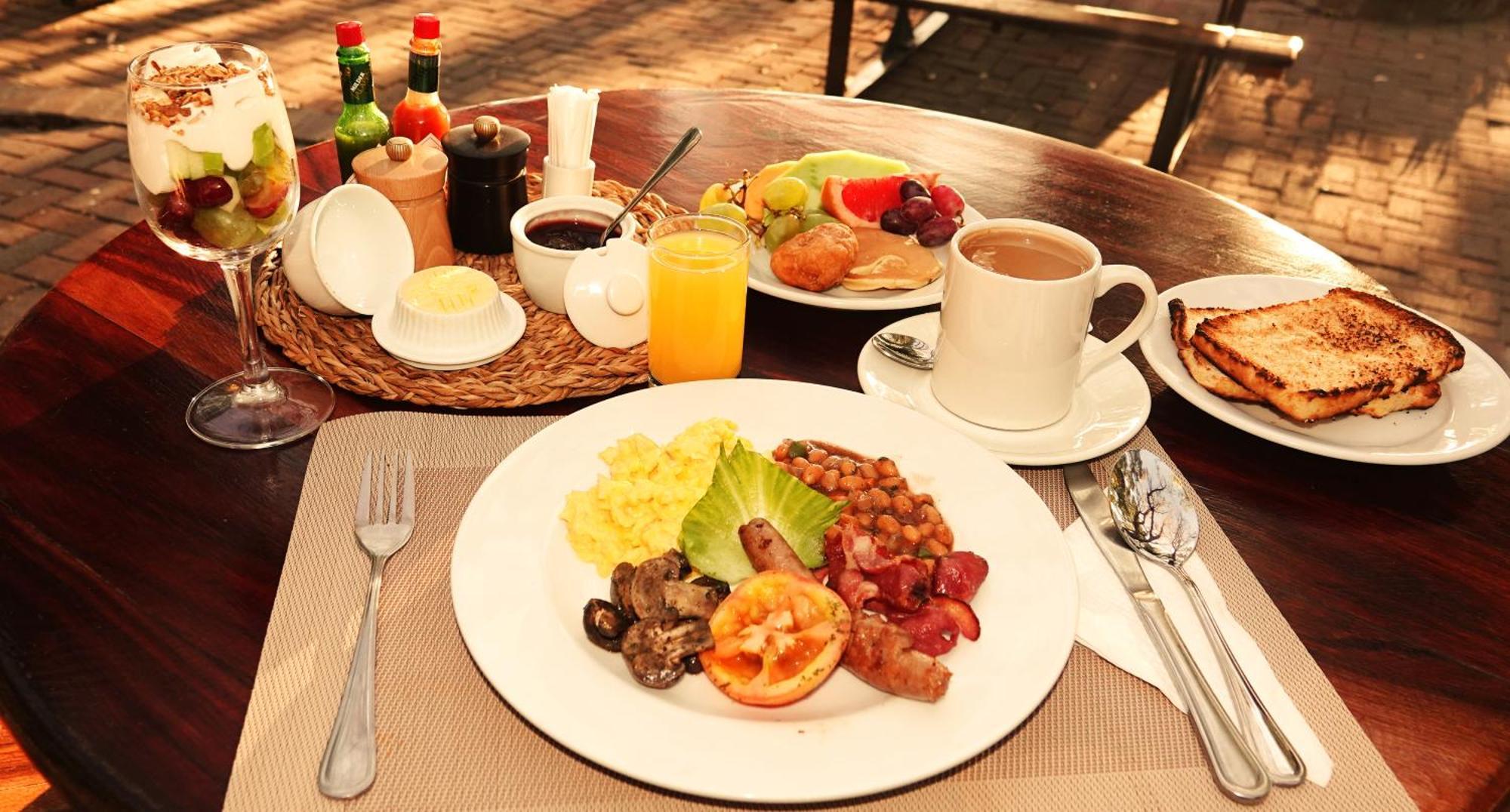 Island Safari Lodge Маун Экстерьер фото